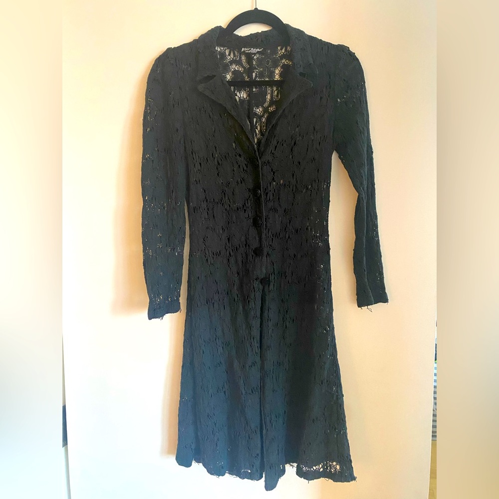 Betsy Johnson black lace Duster Jacket size 10